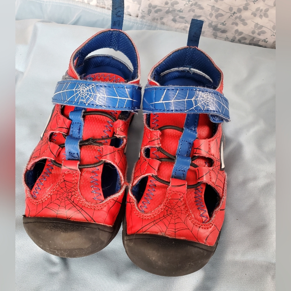 Spiderman toddler sandals size 12